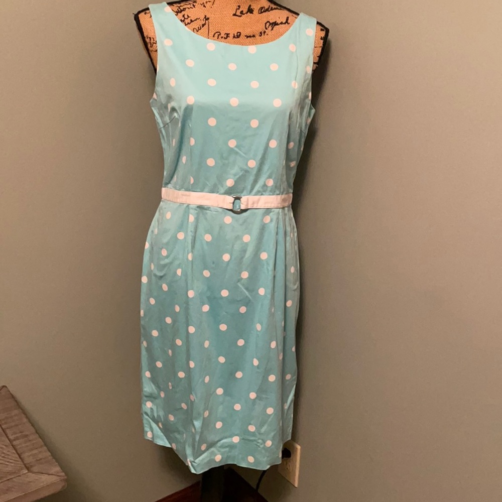 Casual Corner vintage 1990s blue polka dot dress. Size 8.